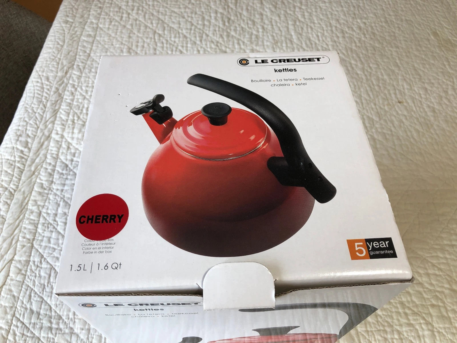 Le Creuset Enamel on Steel 1.6 Quart  Whistling Kettle, CHERRY RED - New