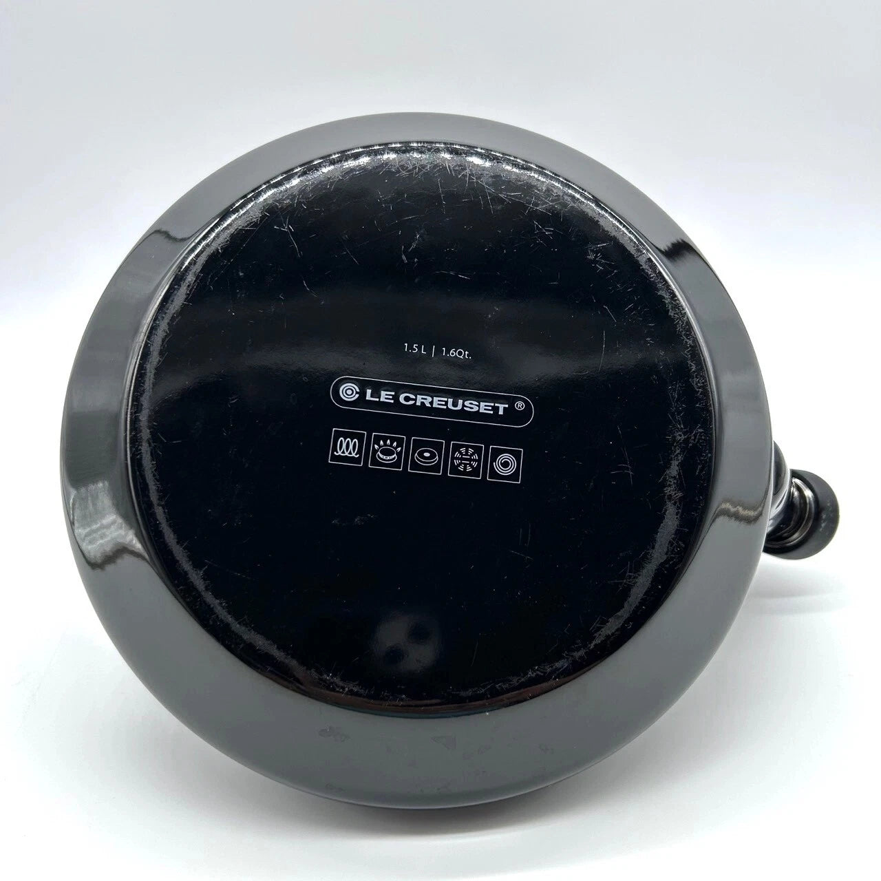 Le Creuset Zen Whistling Tea Kettle Black Enamel on Steel 1.5L/ 1.6 Qt