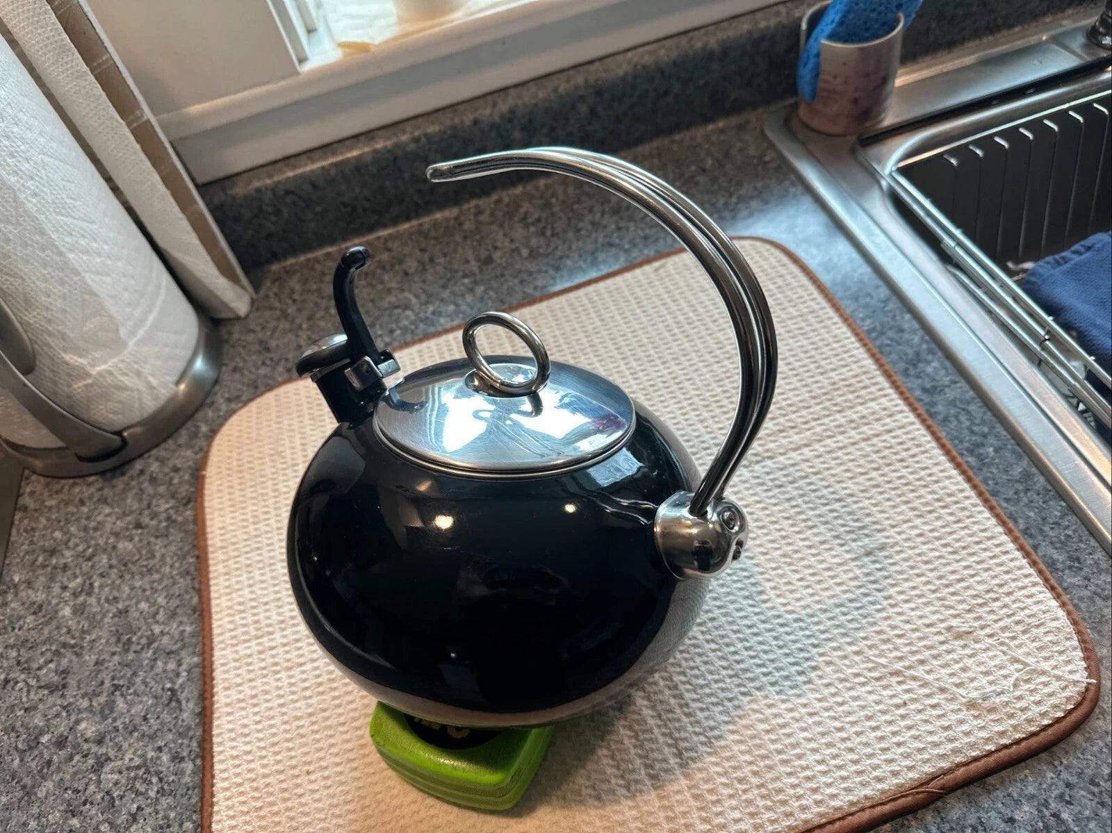 Enamel-on-Steel Classic Tea Kettle BLACK 1.5 Qt
