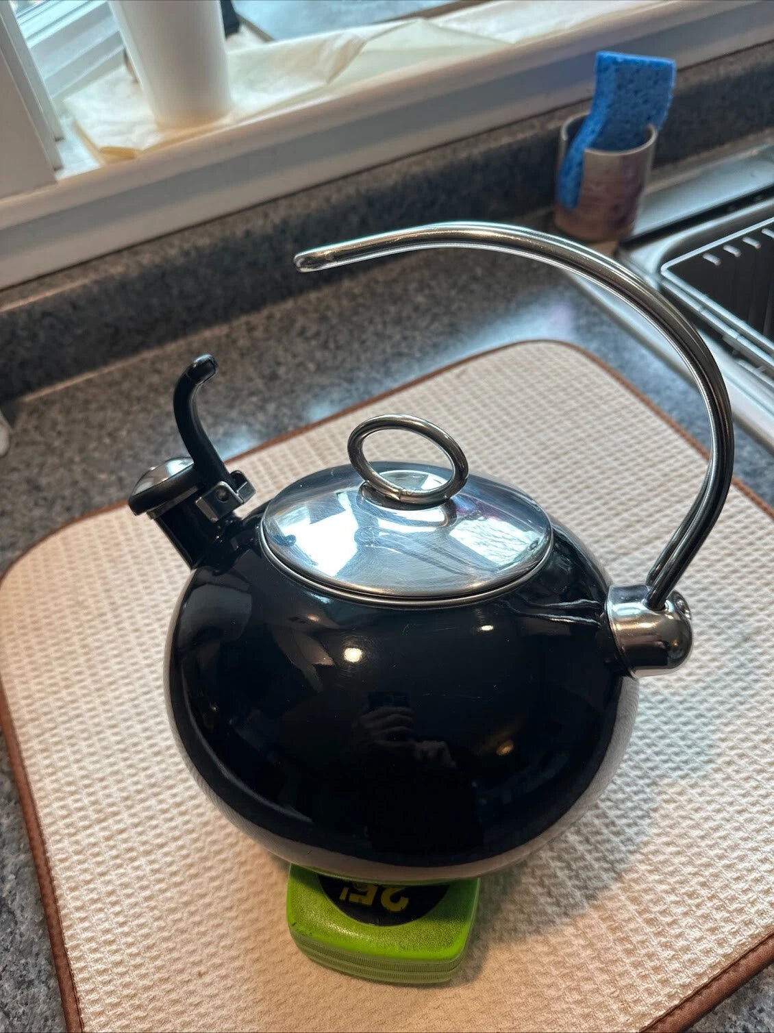 Enamel-on-Steel Classic Tea Kettle BLACK 1.5 Qt