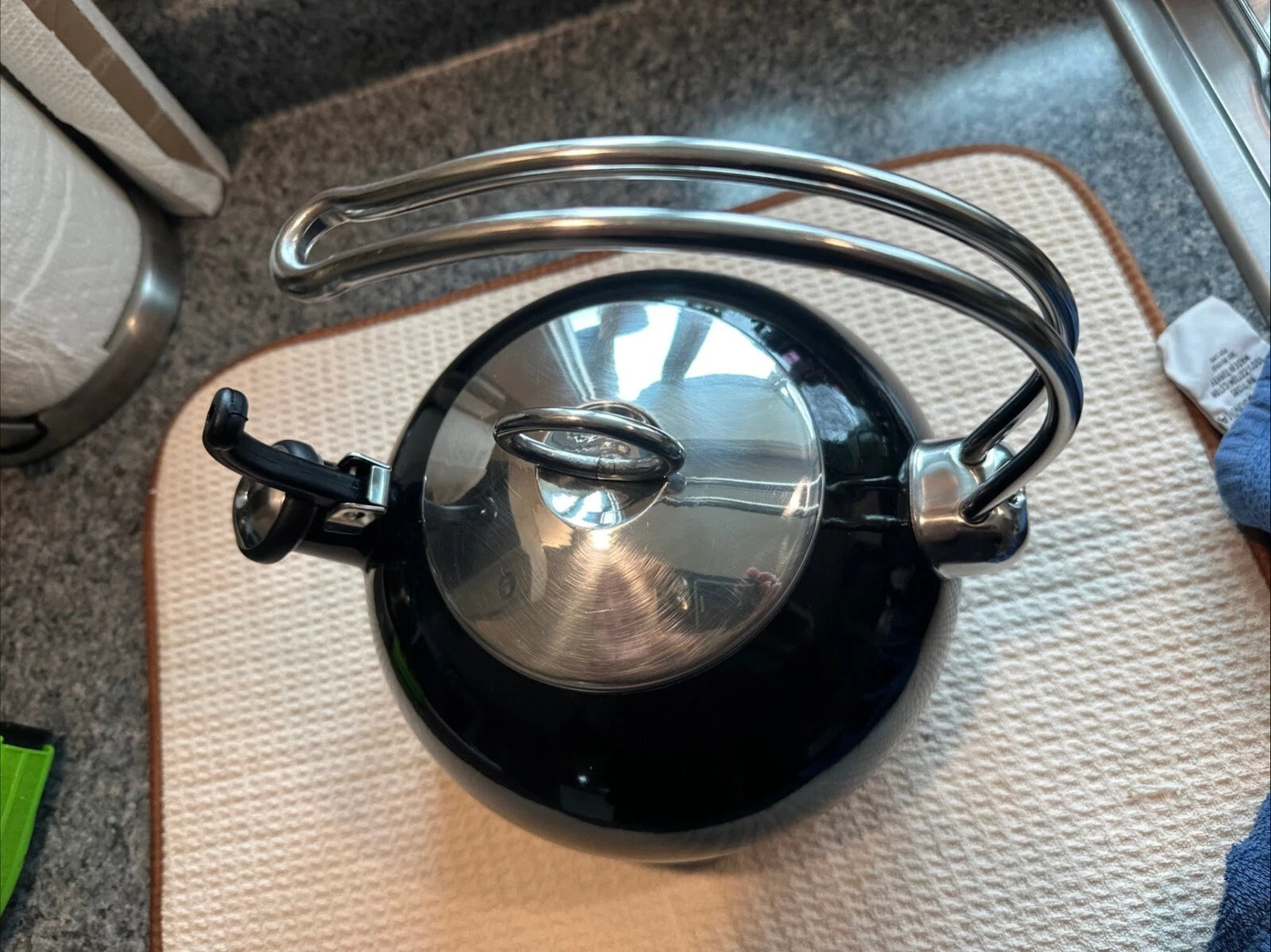 Enamel-on-Steel Classic Tea Kettle BLACK 1.5 Qt