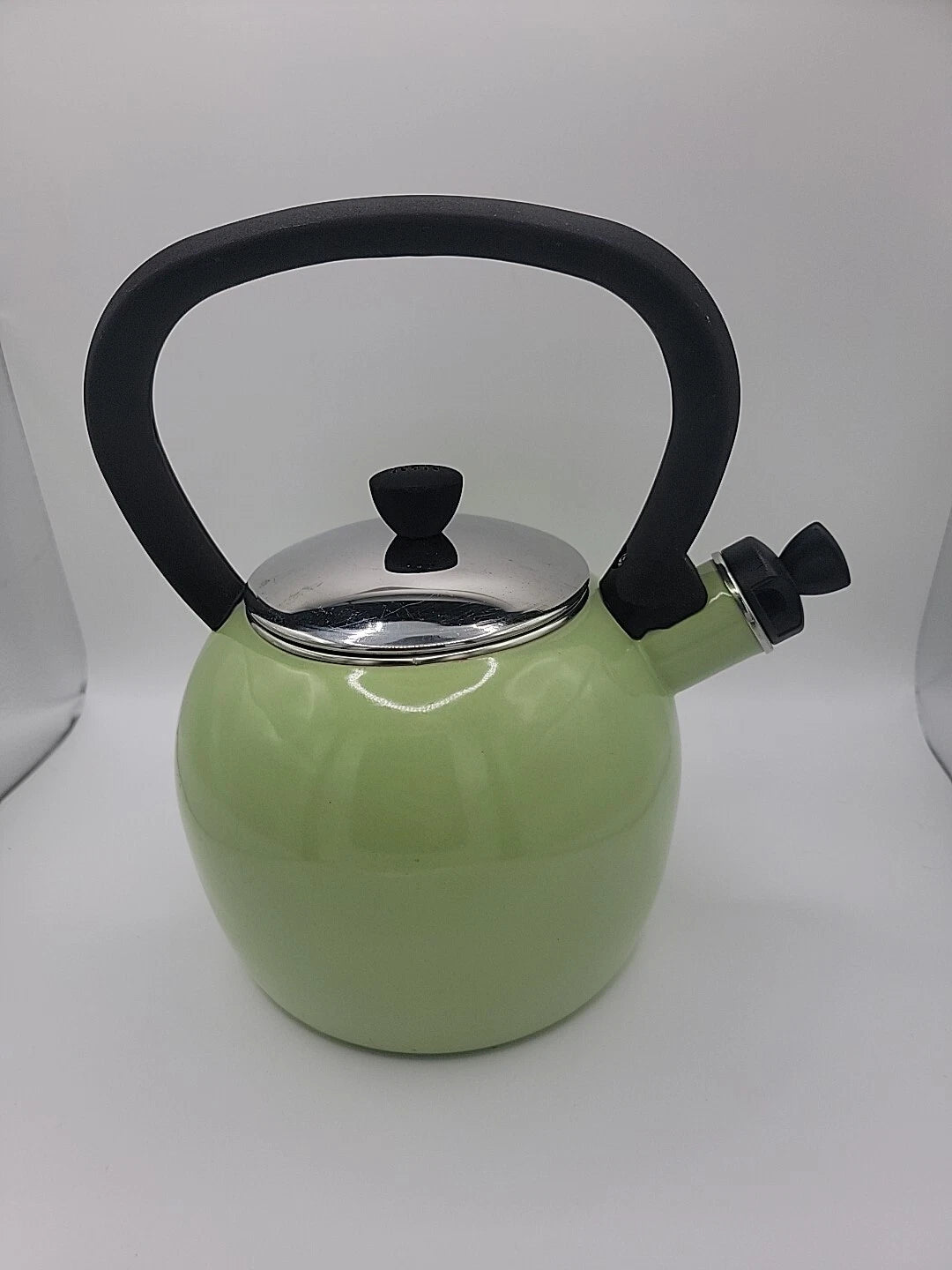 Copco Tea Kettle Avacodo Green 2 QT Whistling Stainless Steel Enamel Wilton