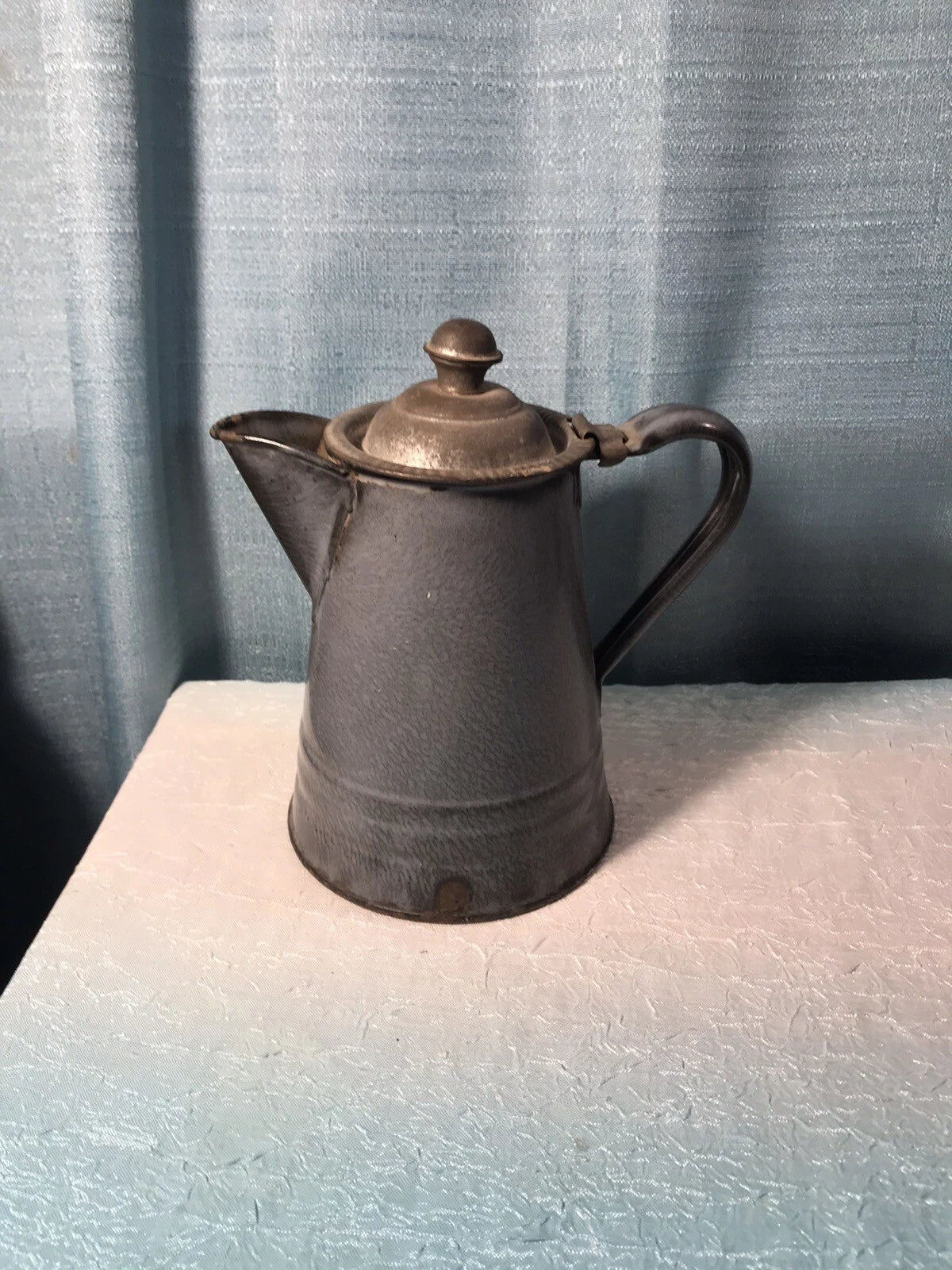 Early Gray Agate Ware Granite Enamel Coffee Tea Pot Cowboy Tin Lid Camping