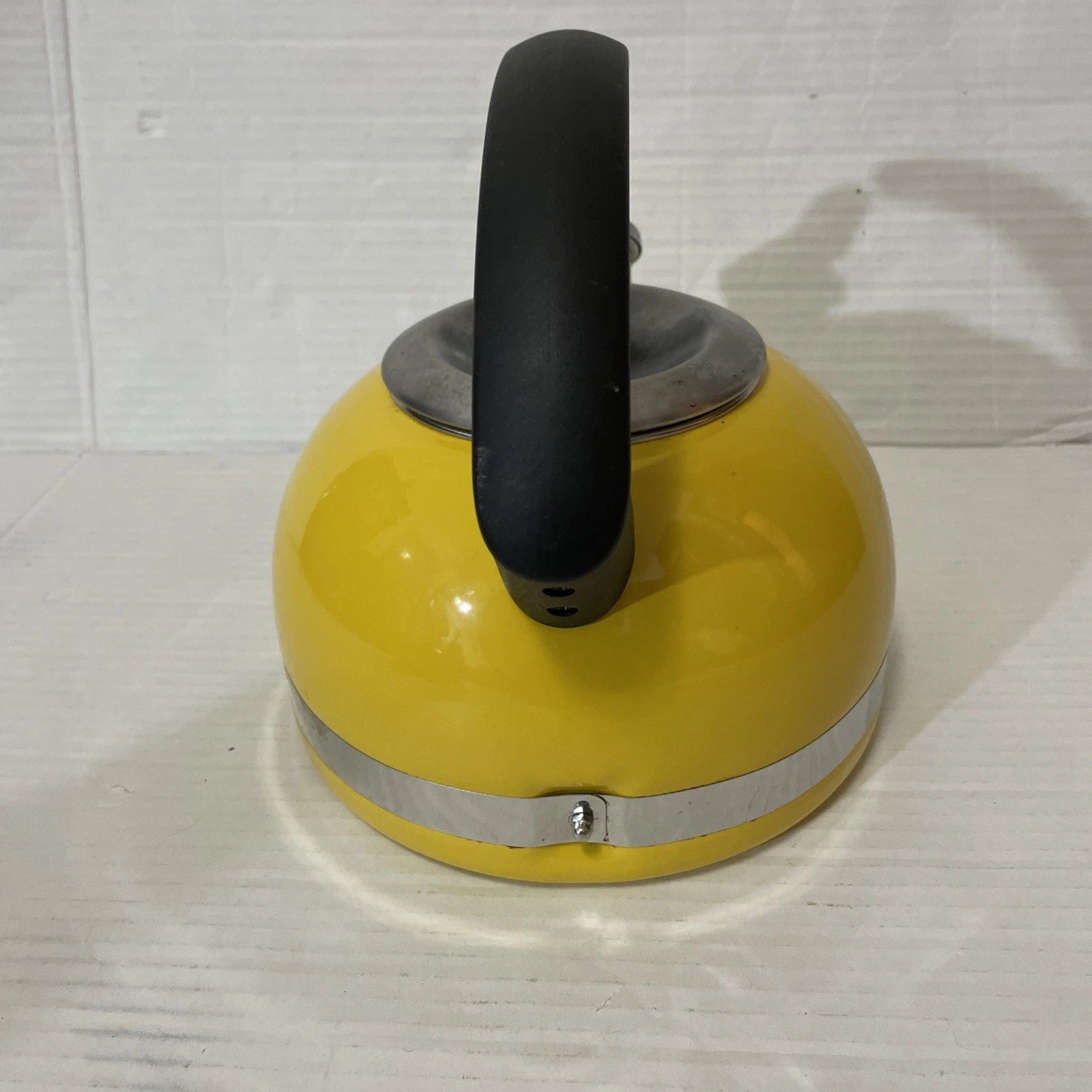 Kitchen Aid Citrus Sunrise Kettle C Handle Enamel Trim Bandsome Yellow Retro
