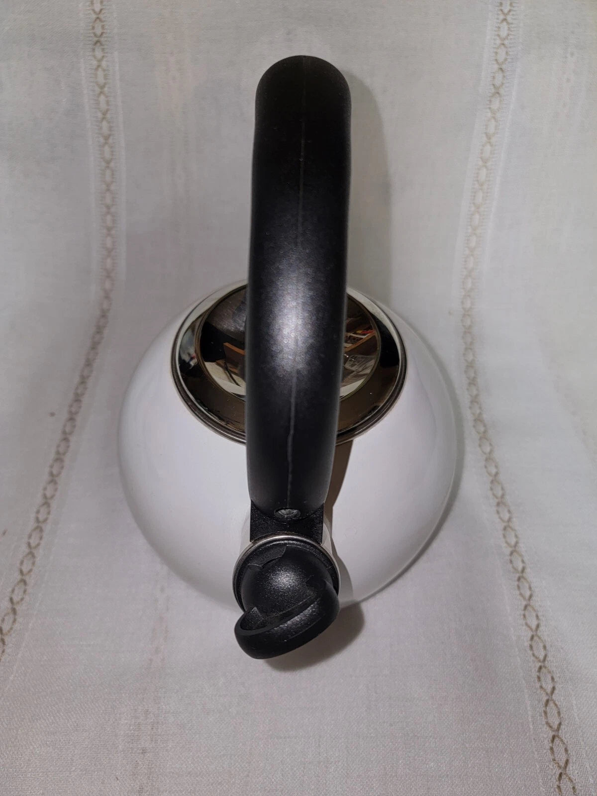 Vintage Copco Whistling Tea Kettle Cavalier White Enamel 2 Qt