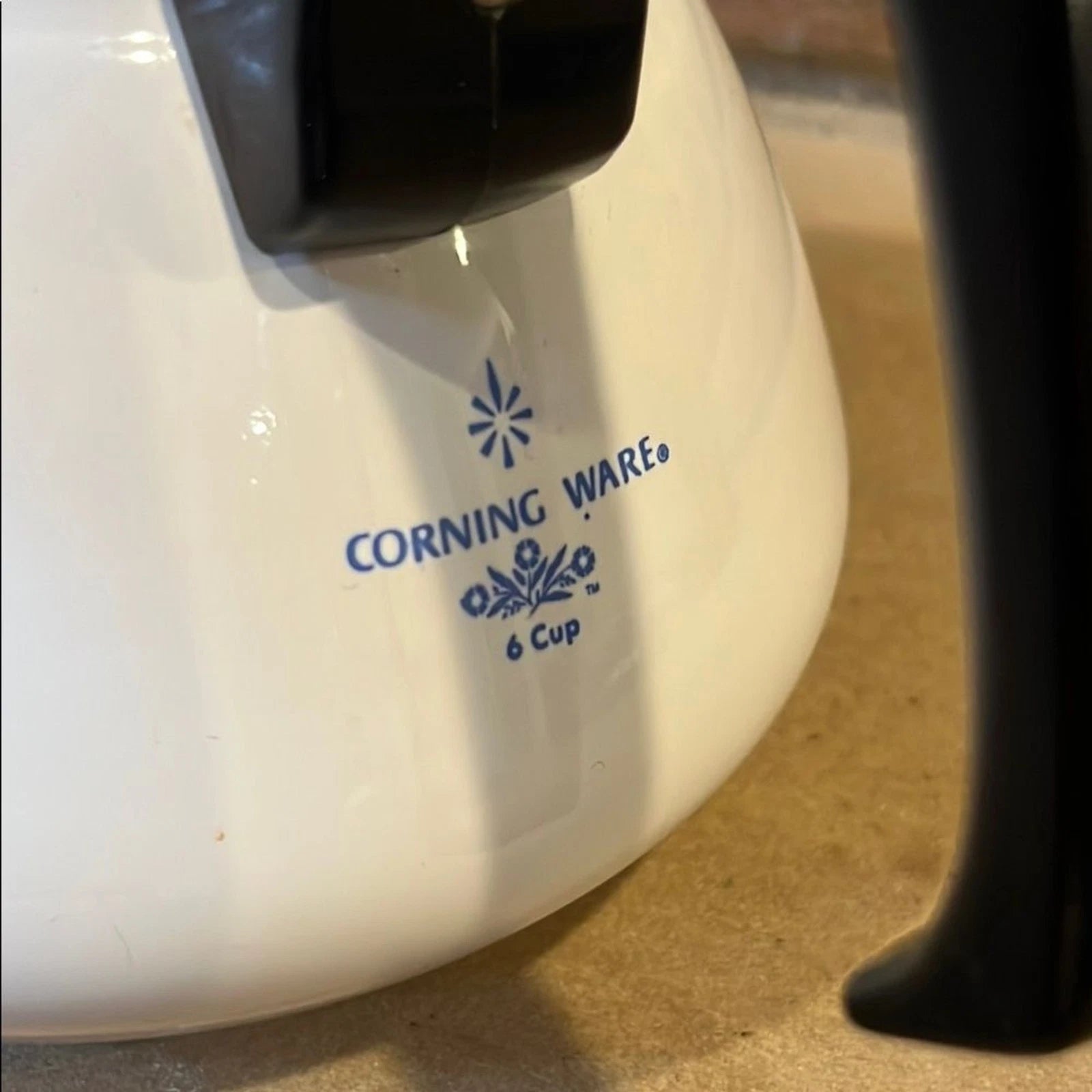 Corning Ware Vintage Blue Cornflower 6-Cup Coffee Teapot