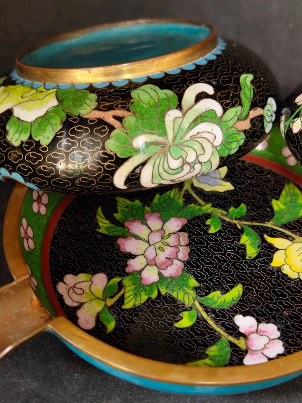 Chinese Vintage Cloisonne Bowl Cigarette stand Enamel Flowers Fine