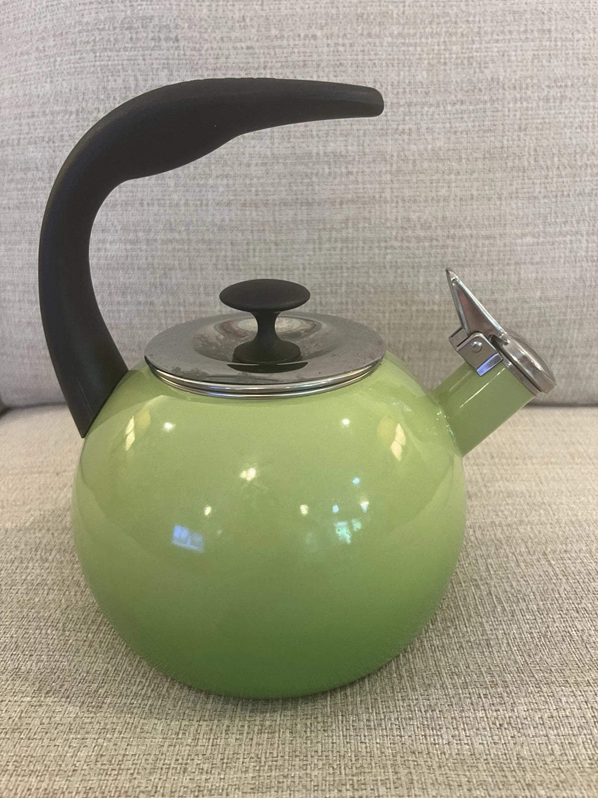 Chantal Heath 2 Qt Whistling Teakettle Apple Green Ombre Enamel Over Stainless