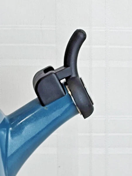 Ayesha Collection 2-Quart Whistling Teakettle, Twilight Teal