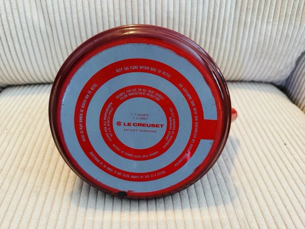 Old Vtg Red Le Creuset 1.7 Quartz Enamel Tea Kettle With Black Handle