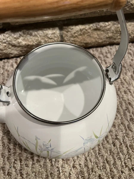 Corning Lincoware Tea Pot Handle White Color Floral & Grass Design Flowers