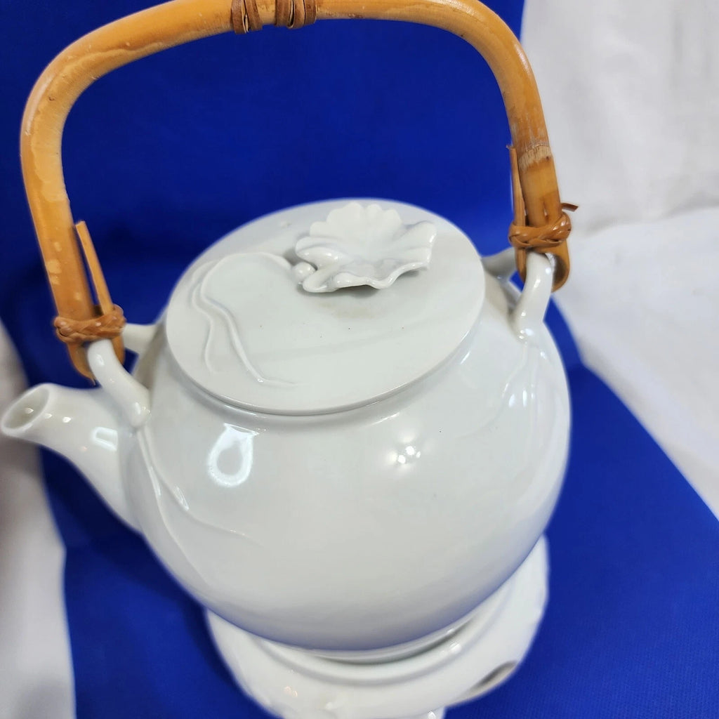 Laslo Mikasa Midori teapot with bamboo handle and tealight warming stand