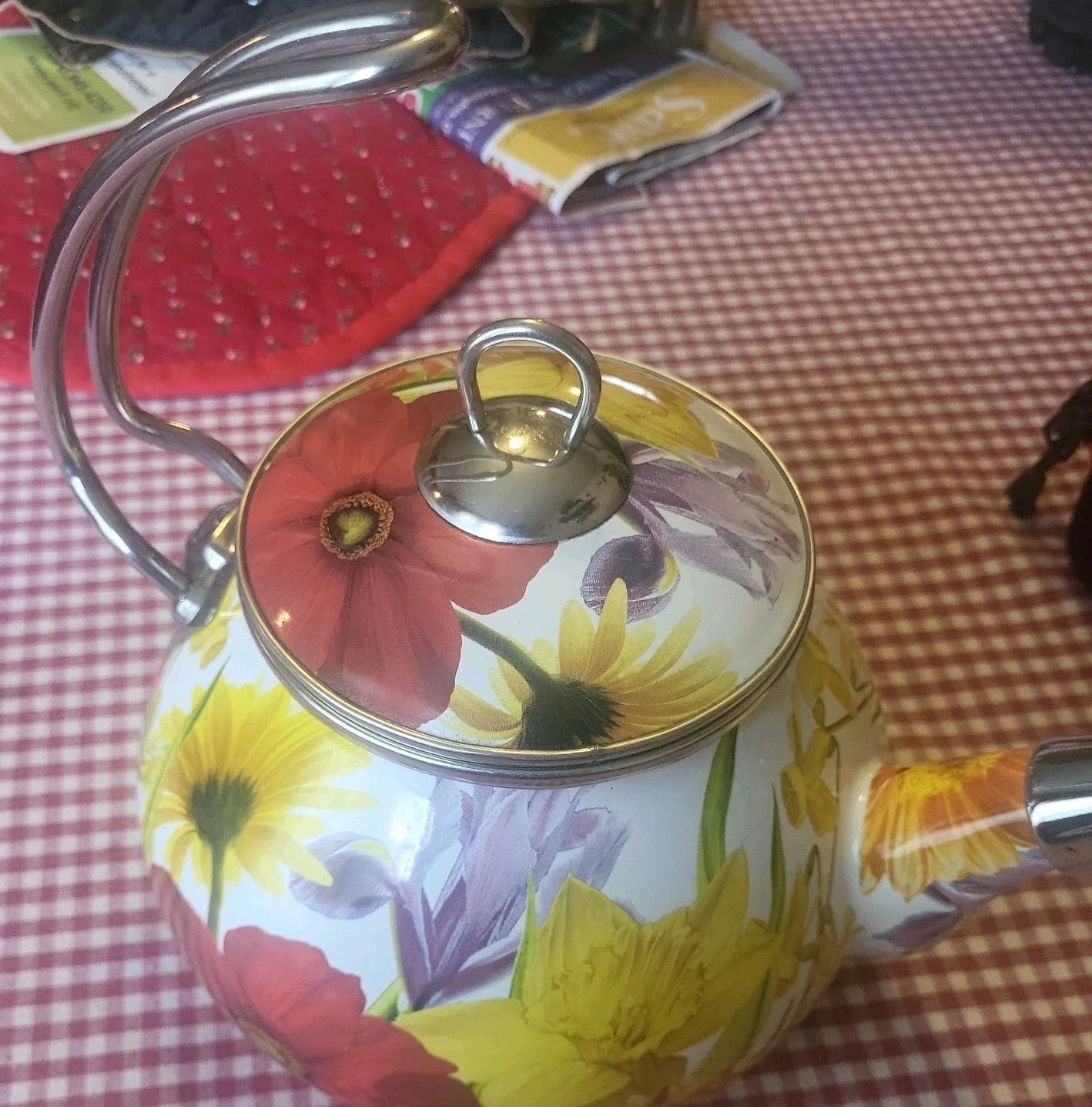 The Pioneer Woman Summer Garden Floral Enamel Tea Kettle Retired Spring Flowers