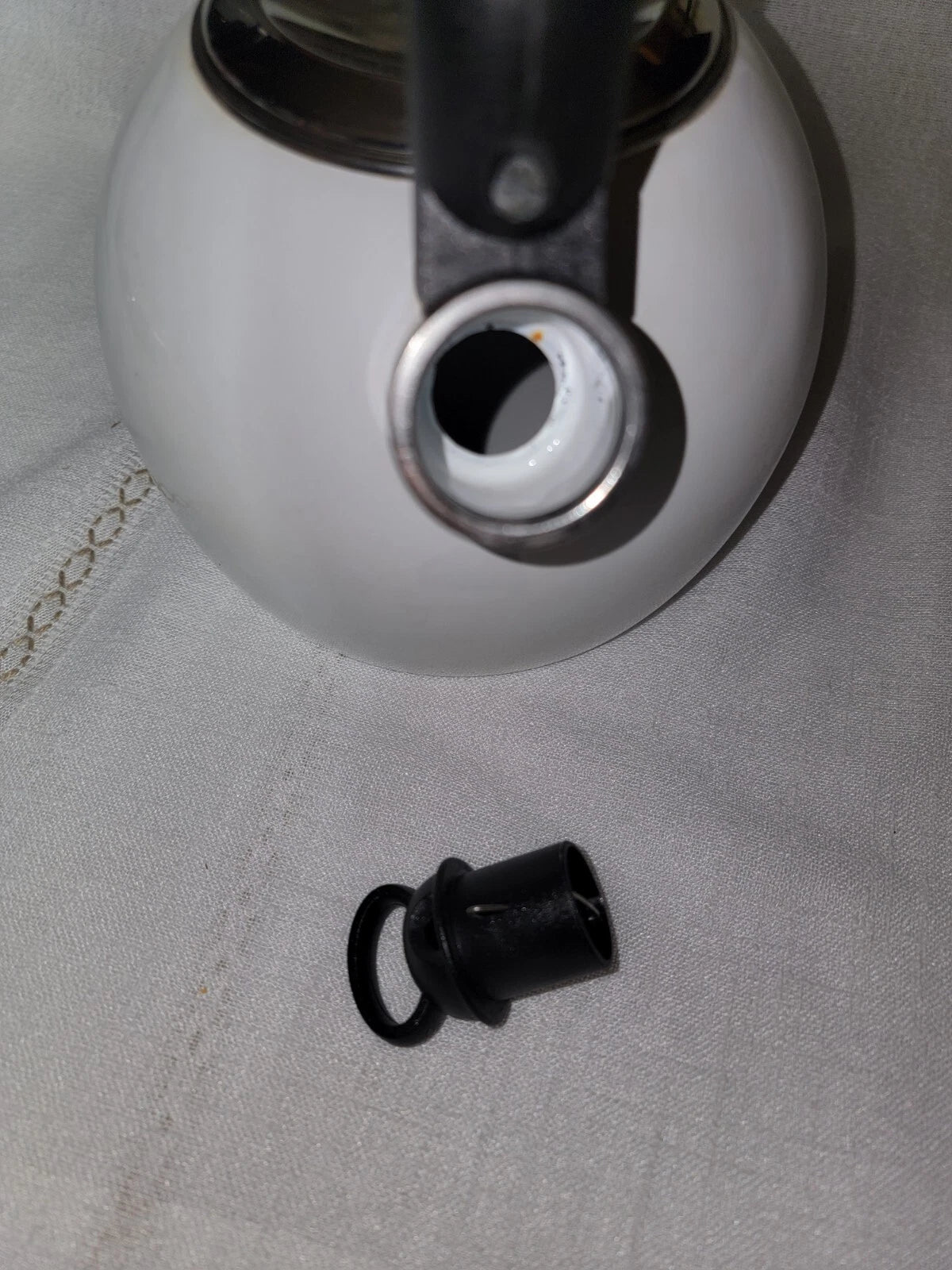 Vintage Copco Whistling Tea Kettle Cavalier White Enamel 2 Qt