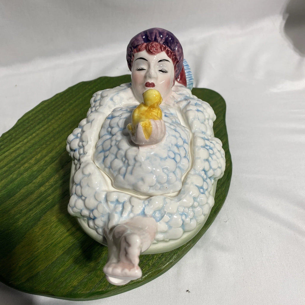 Vintage 1988 Dept 56 Tea Time No. 6 " Bubbles " Collectible Bather w Duck Teapot