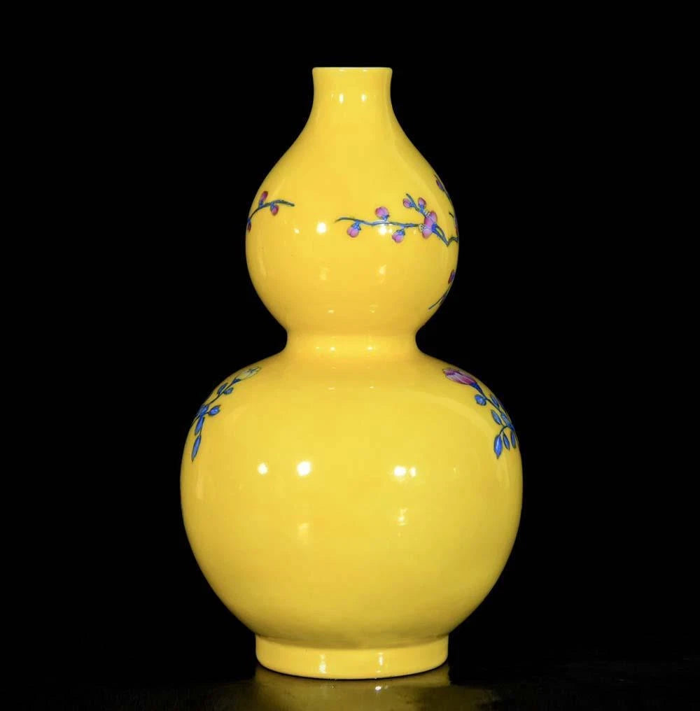 Qianlong Signed Old Chinese Colour Enamel Vase W/bird N3683