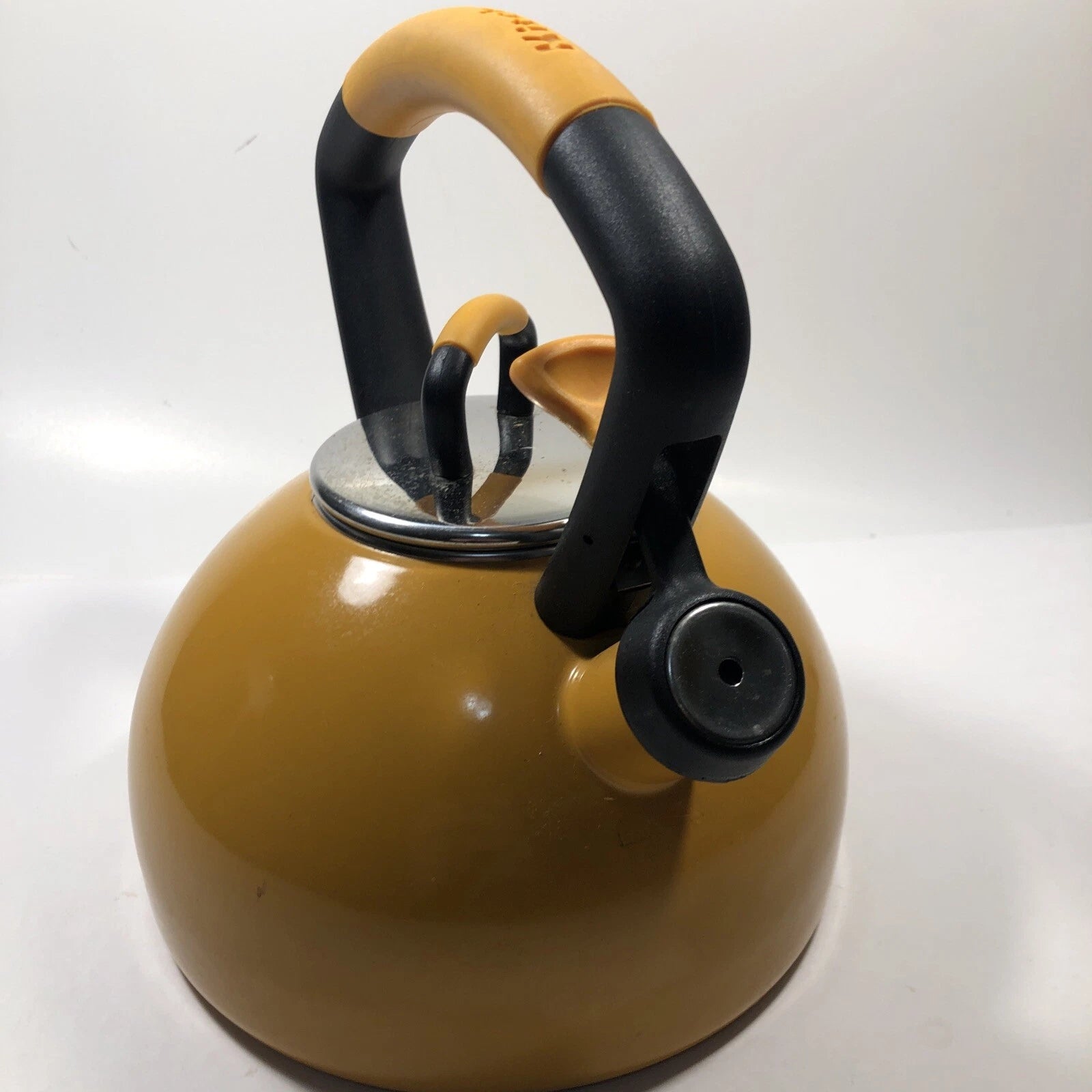 KitchenAid Whistling Tea Pot Kettle  Mustard Yellow Mid-Century Modern Style GUC