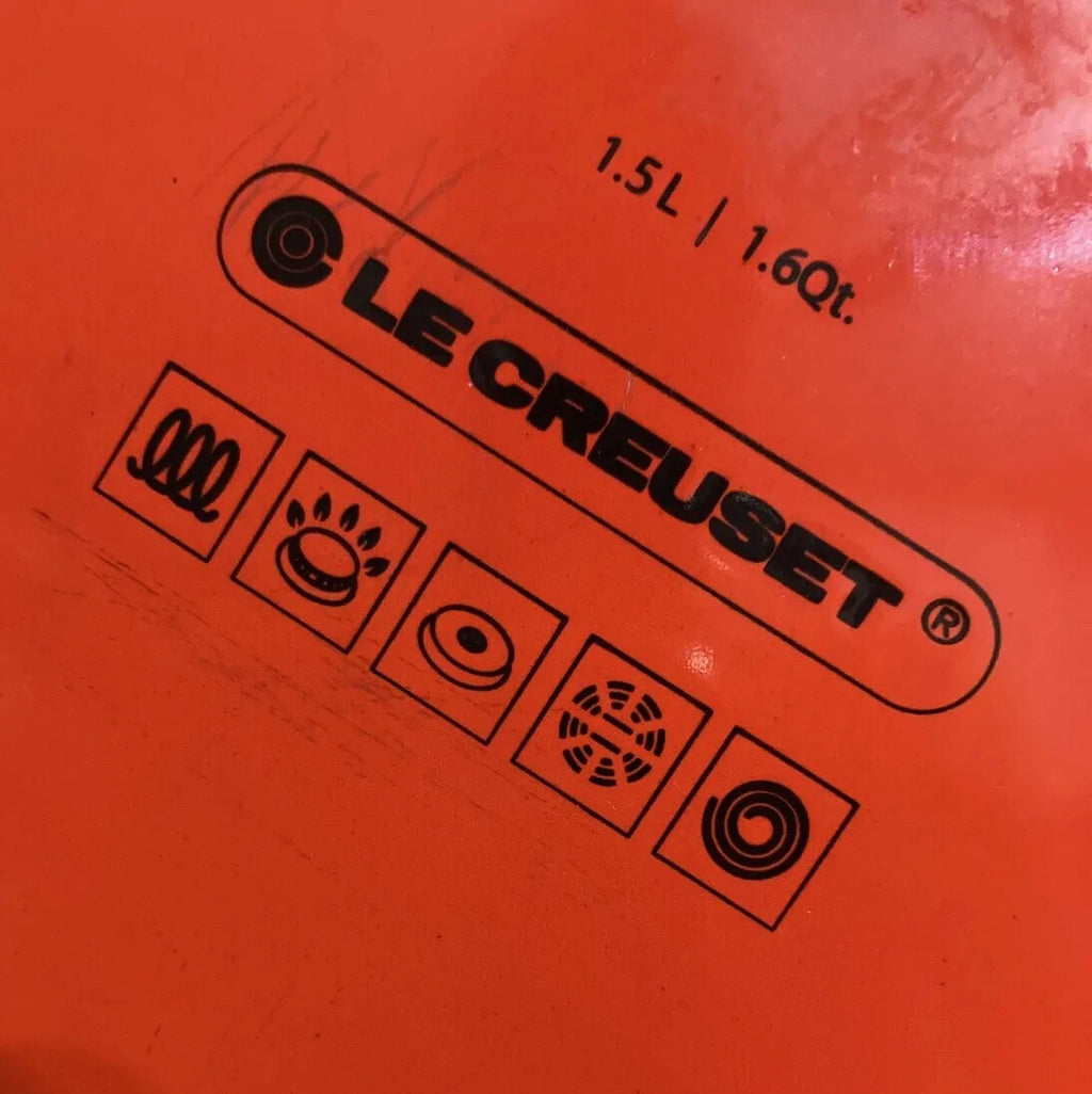 LE CREUSET Ombre Cherry Red Enamel on Steel Tea Pot 1.6 Qt ZEN Whistling Kettle