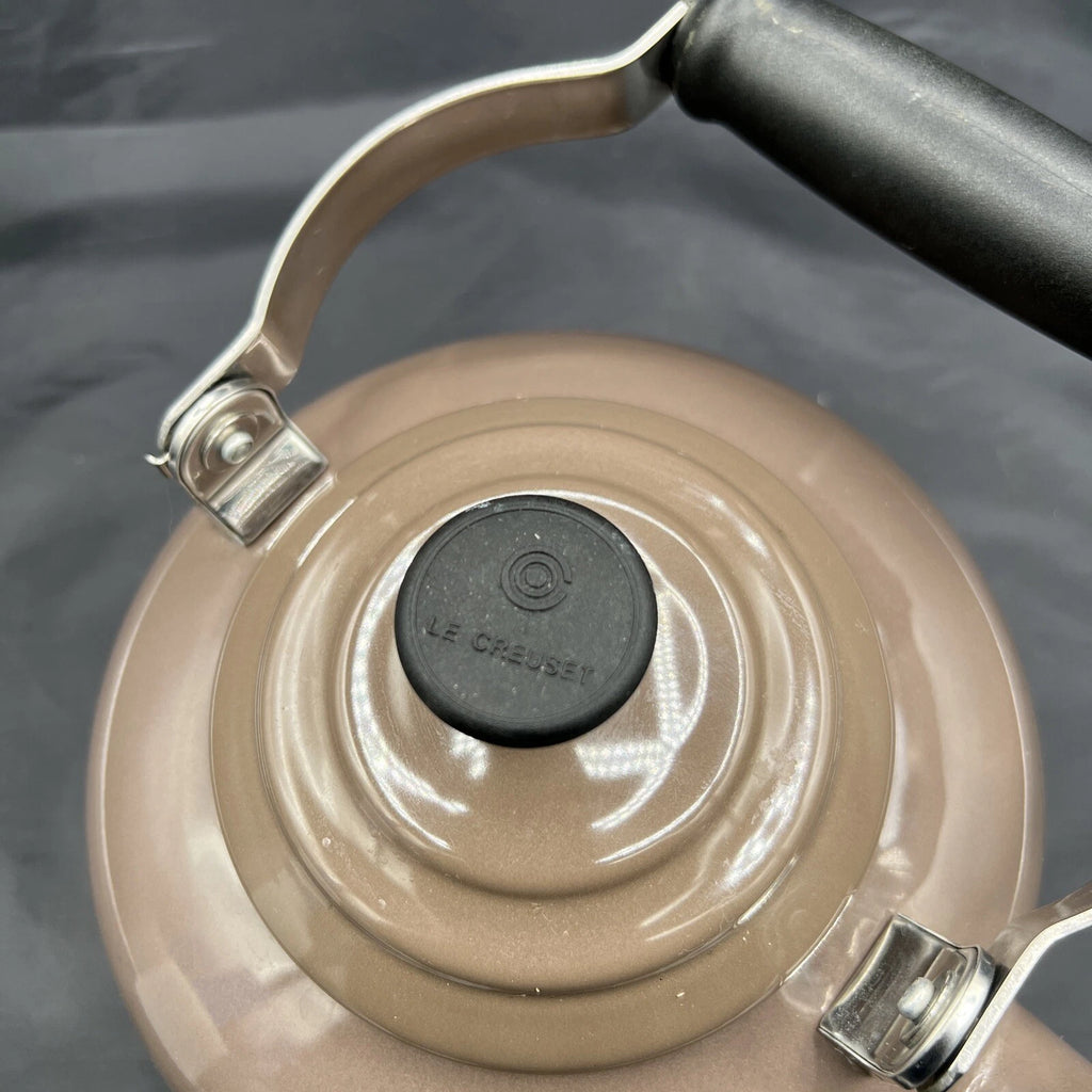 Le Creuset Enamel on Steel 1.7 Quart Whistling Tea Kettle, Flint-Oyster Grey