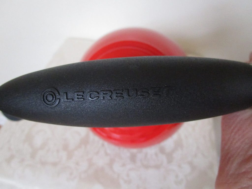 Le Creuset Cherry Red Enamel  Whistling Tea Kettle 11 Cups New With Defect