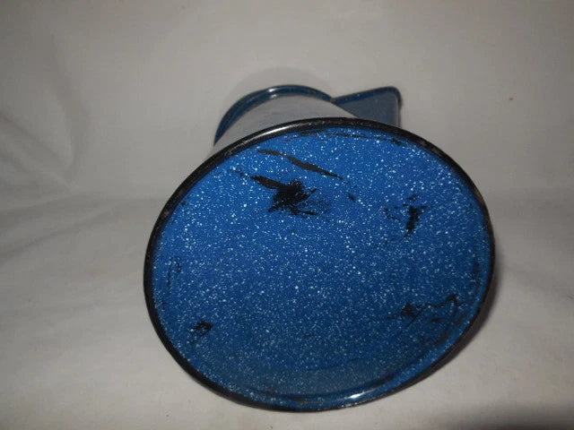 Vintage 7 cup Blue Enamel Camp Hot Water Or Tea Pot