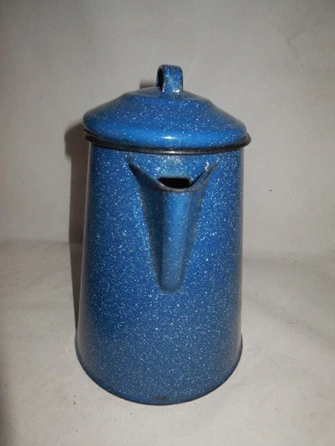 Vintage 7 cup Blue Enamel Camp Hot Water Or Tea Pot