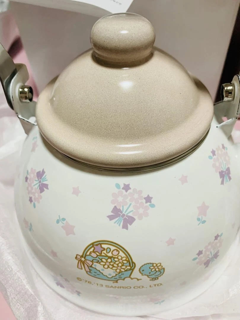 Little Twin Stars m21N  Enamel Tea Kettle Kikirara