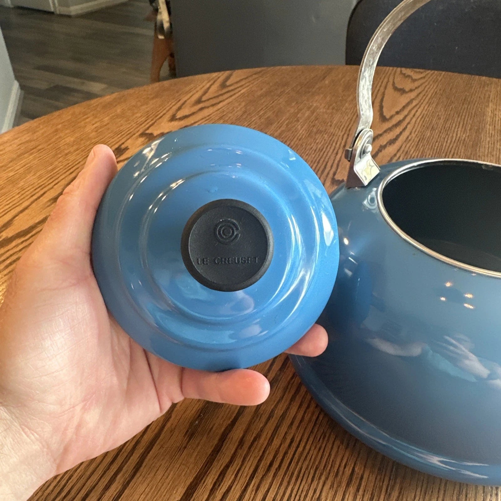 Le Creuset Lapis Blue Classic Whistling Tea Kettle 1.7Qt Enamel on Steel