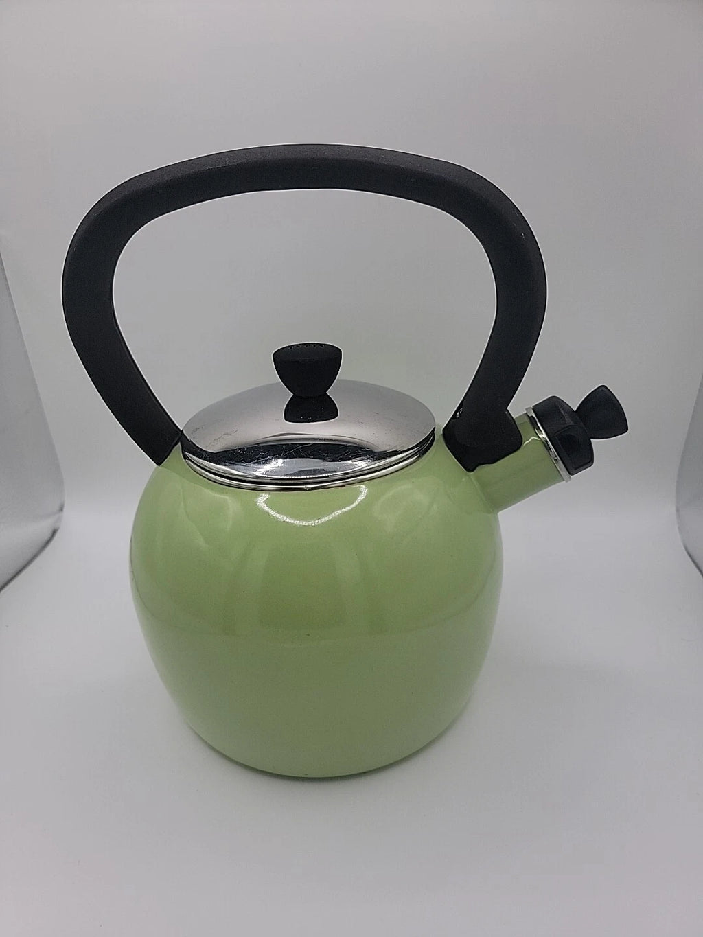 Copco Tea Kettle Avacodo Green 2 QT Whistling Stainless Steel Enamel Wilton
