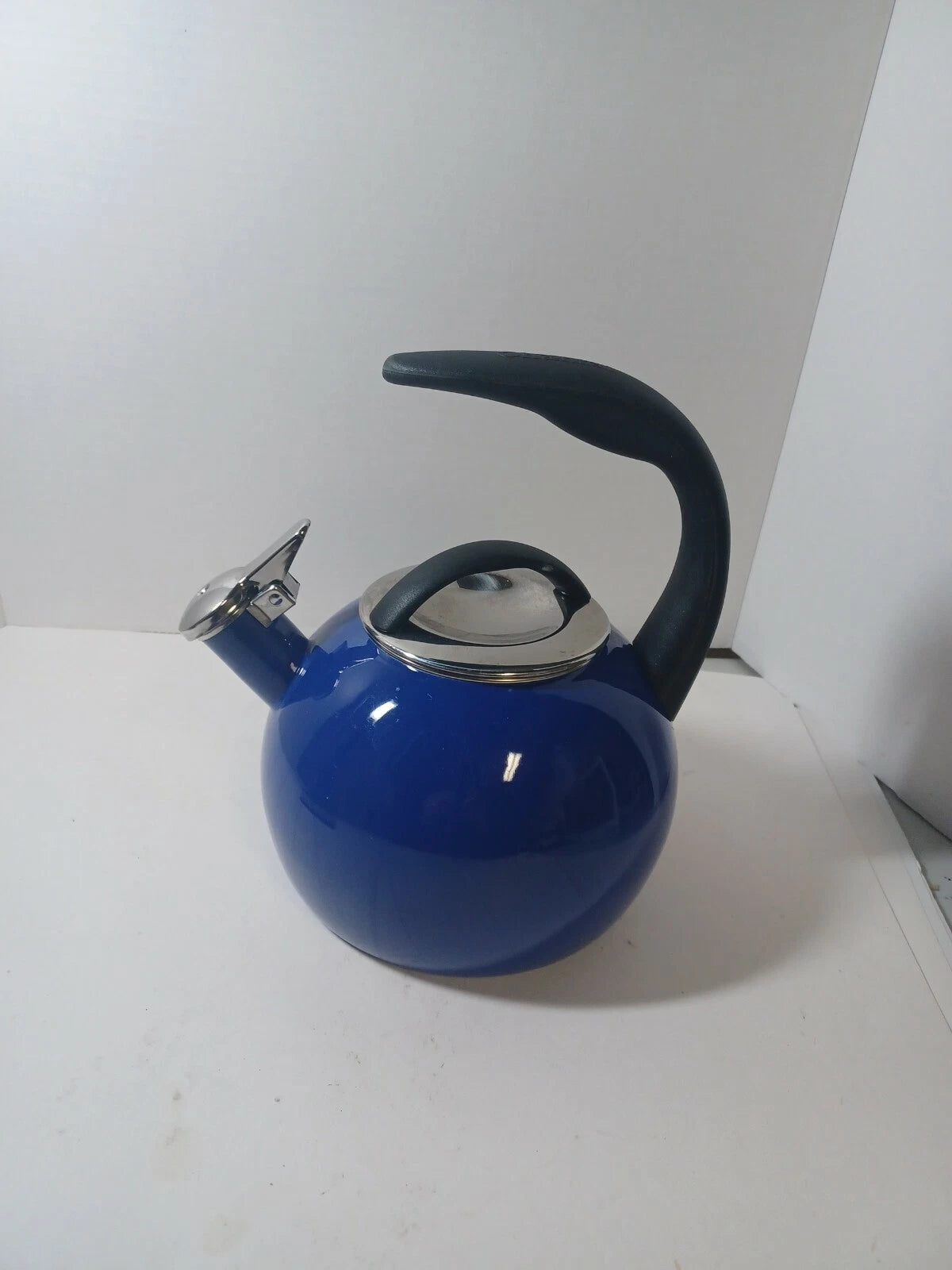 Chantal Enamel-On-Steel Anniversary Teakettle 2-Quart  Blue  Used
