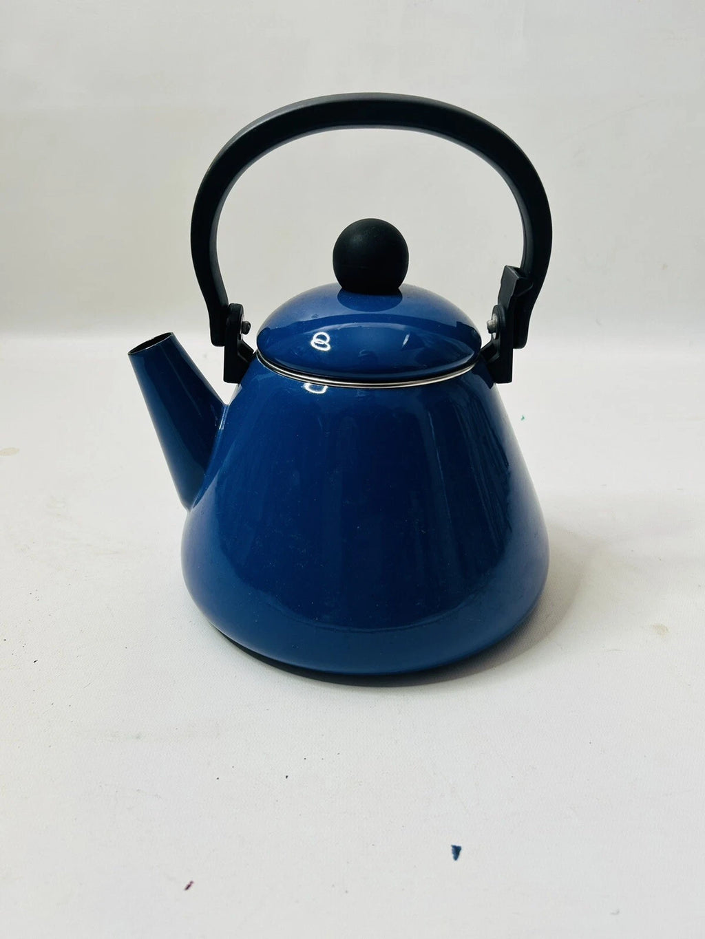 Le Creuset Tea Kettle 1.75 Qt Enamel On Steel Blue