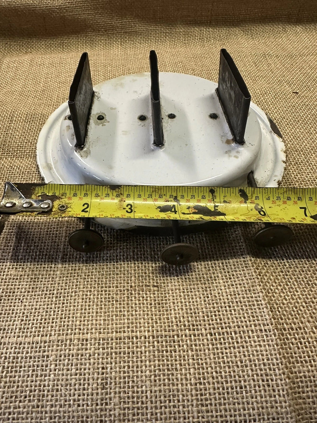 C. 1940S  Enamelware Stove Kerosene 3-wick STOVE WITH COFFEE / TEA POT - SCARCE