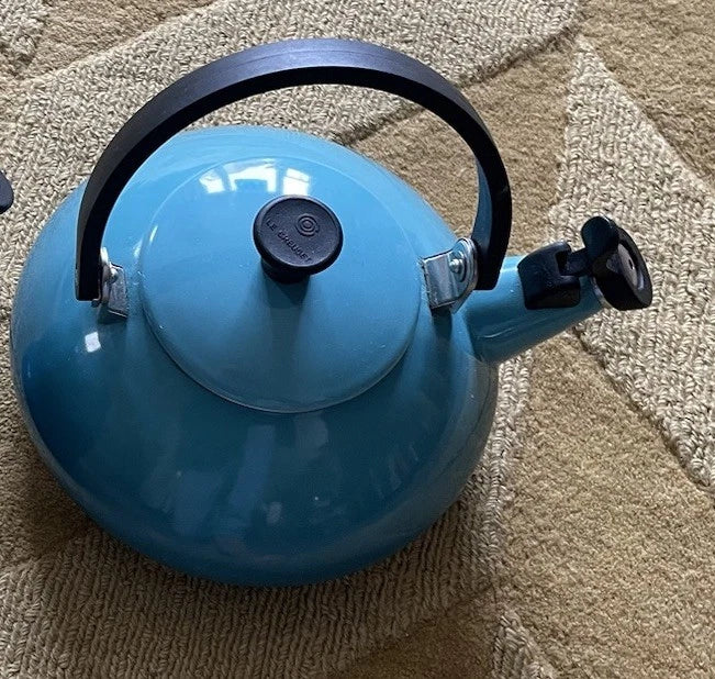 Le Creuset Light Blue ZEN Tea Kettle - 1.5 liter or 1.6 quart - Whistling