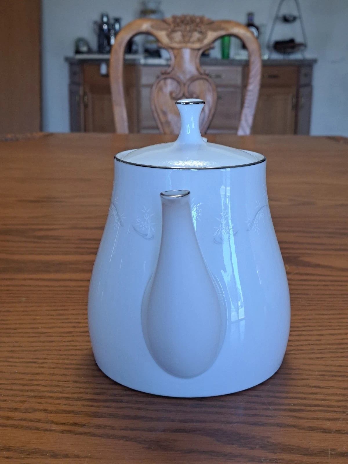 Noritake 6441 Whitebrook Pattern 6 5/8" Teapot/Coffee MCM Floral Bouquet Design