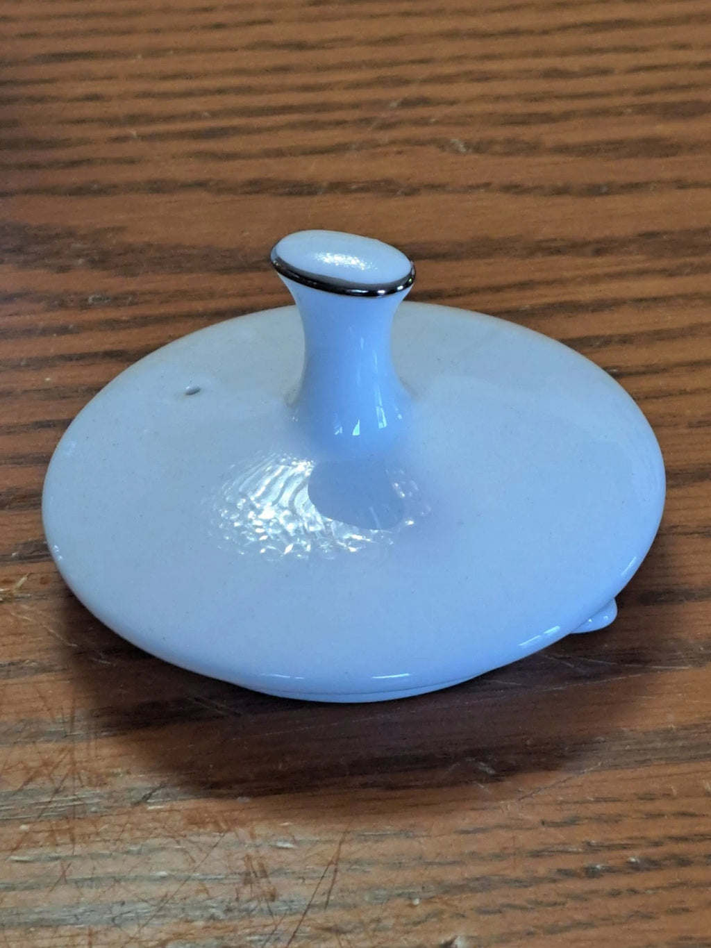 Noritake 6441 Whitebrook Pattern 6 5/8" Teapot/Coffee MCM Floral Bouquet Design