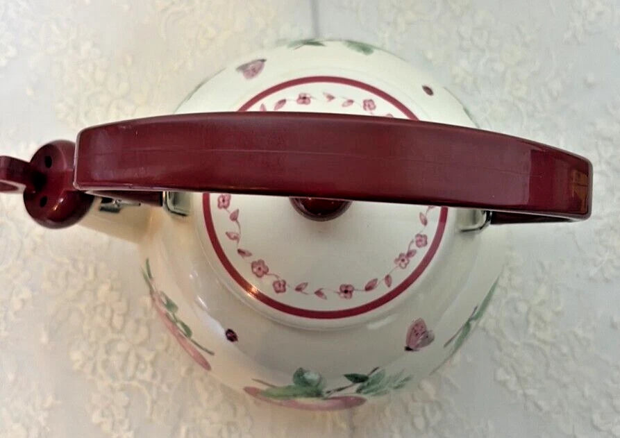 Pfaltzgraff Delicious Tea Kettle