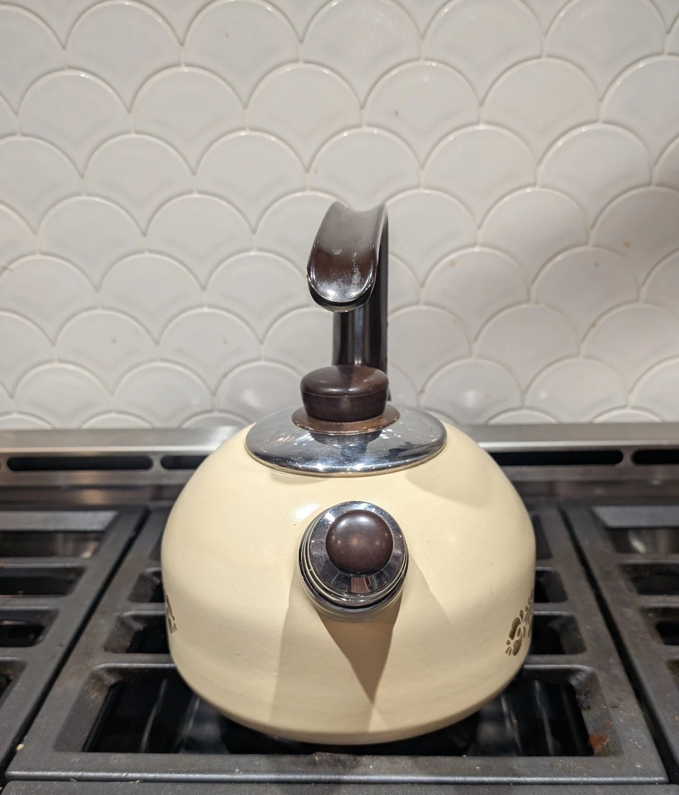 Rare Vintage Pfaltzgraff Village Enamelware Whistling Tea Kettle MCM Tea Pot