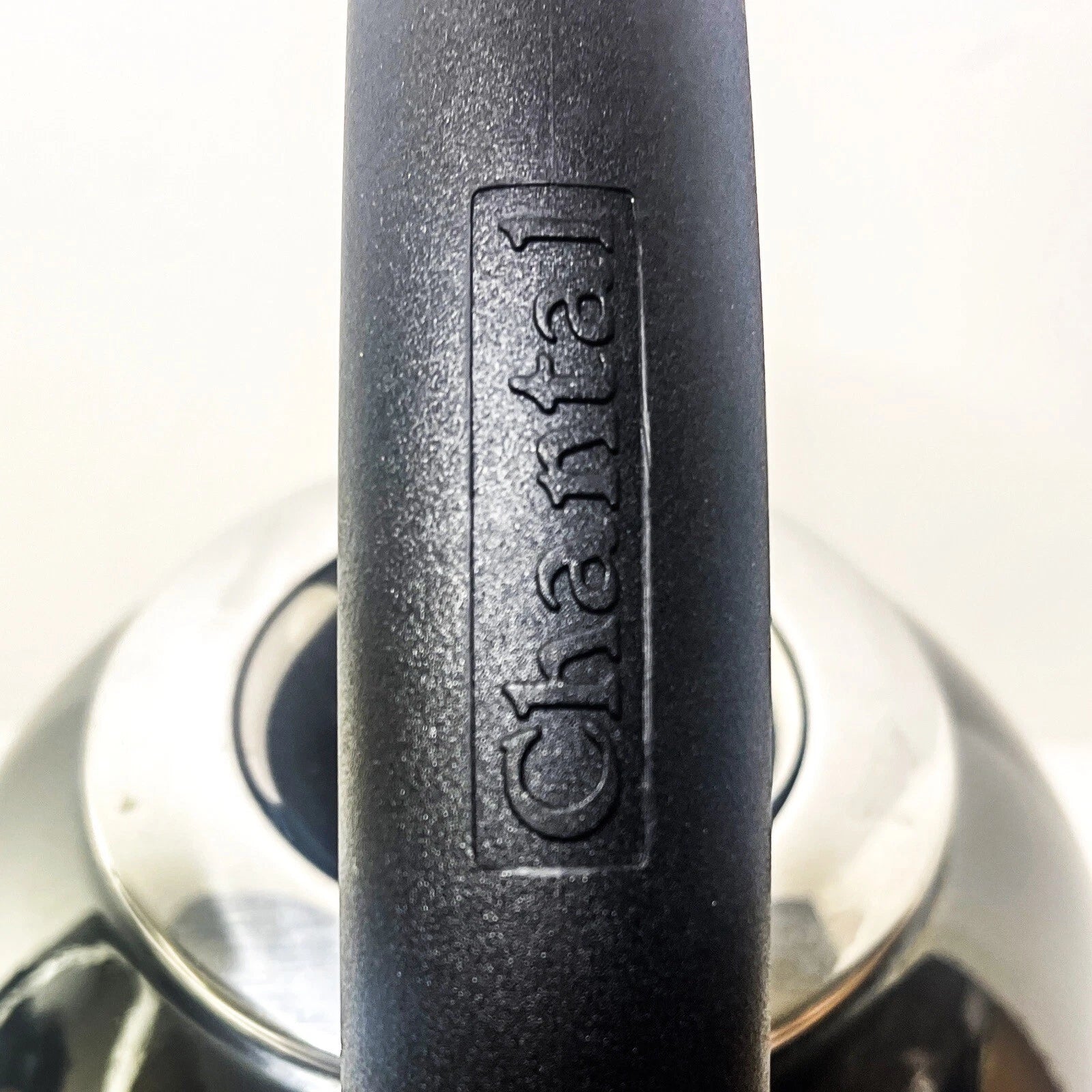 Chantal Tea Kettle Onyx  black 1.8qt  enamel on steel