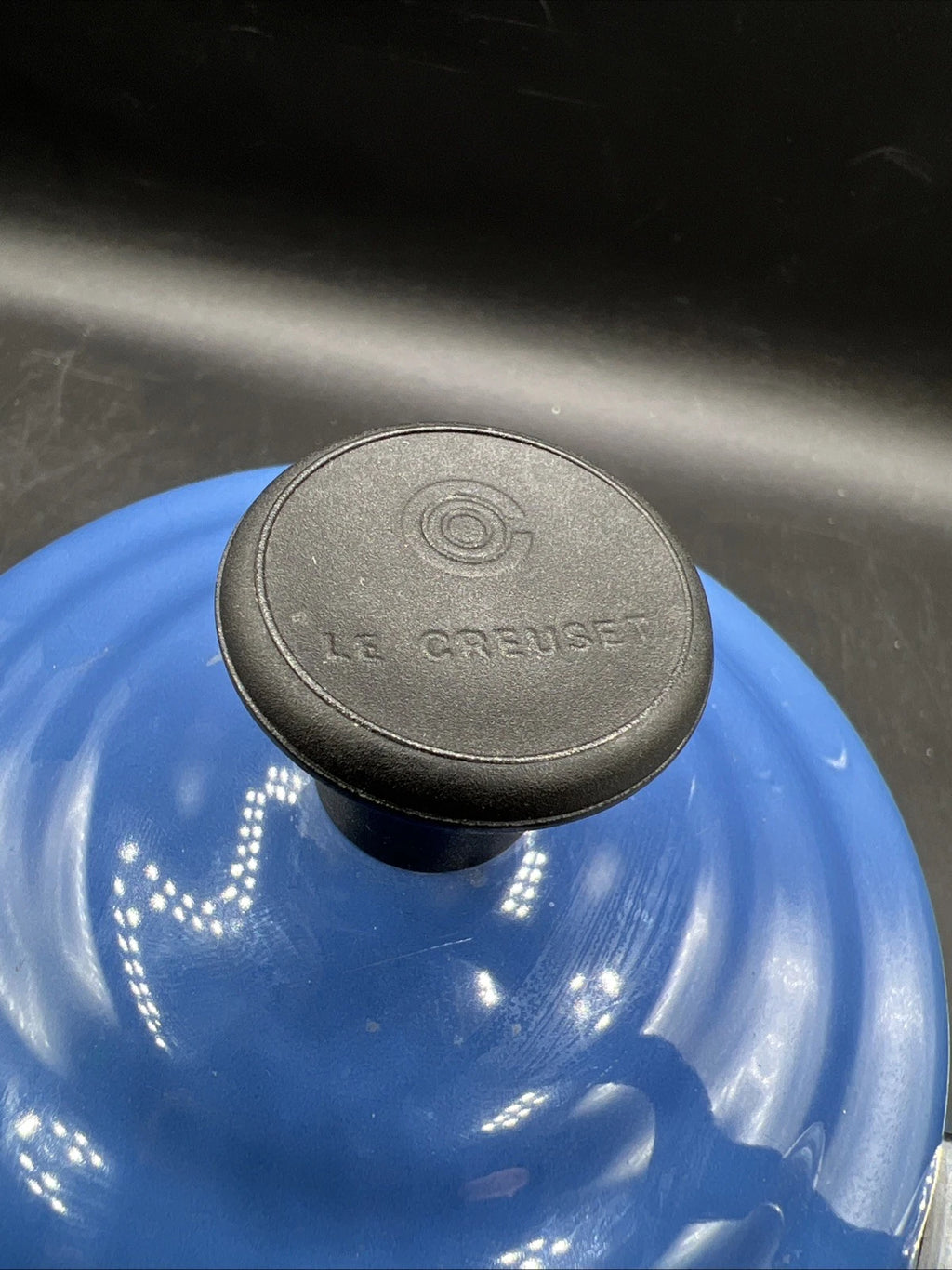 Le Creuset Classic Whistling Kettle 1.25 Qt Blue Enamel Steel Made Thailand