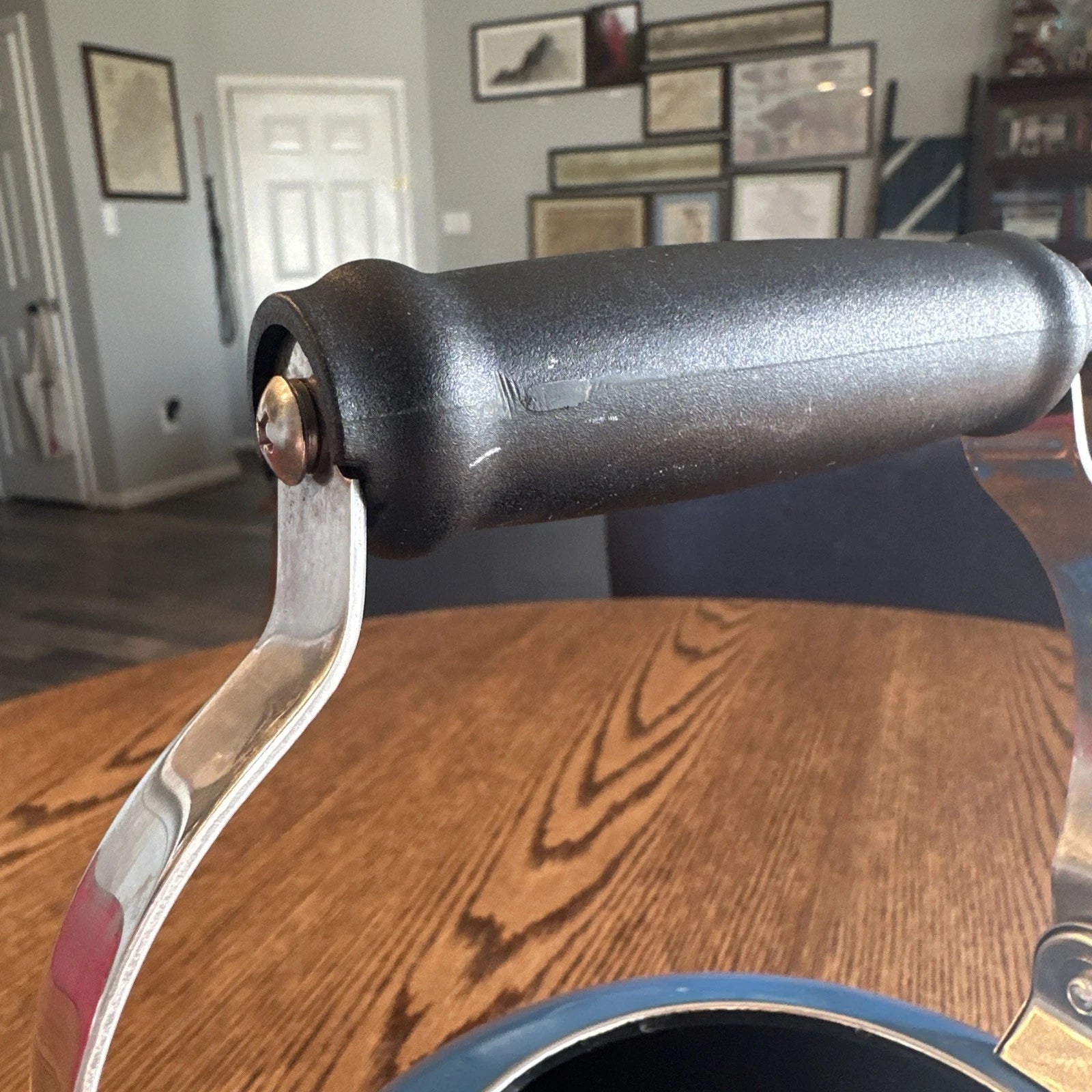 Le Creuset Lapis Blue Classic Whistling Tea Kettle 1.7Qt Enamel on Steel