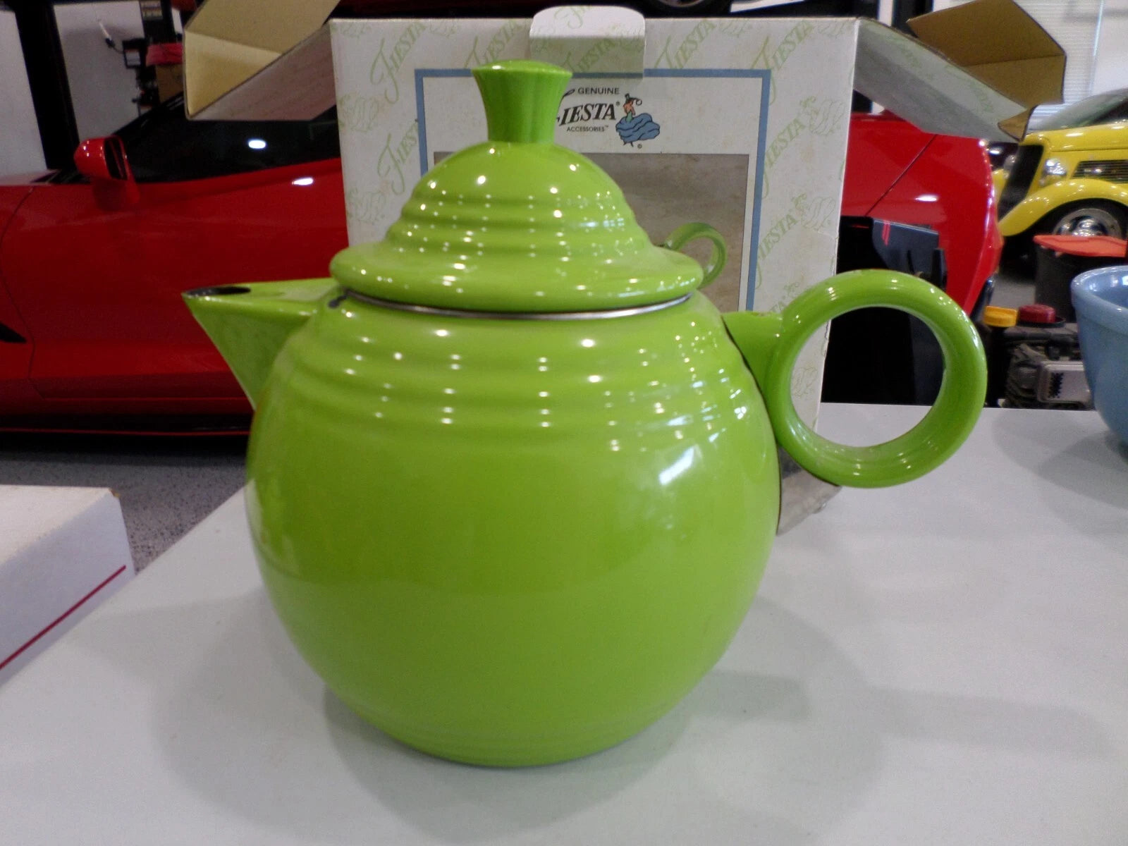 New in Box Fiesta Enamelware Tea Kettle Chartreuse  by Copco Homer Laughlin