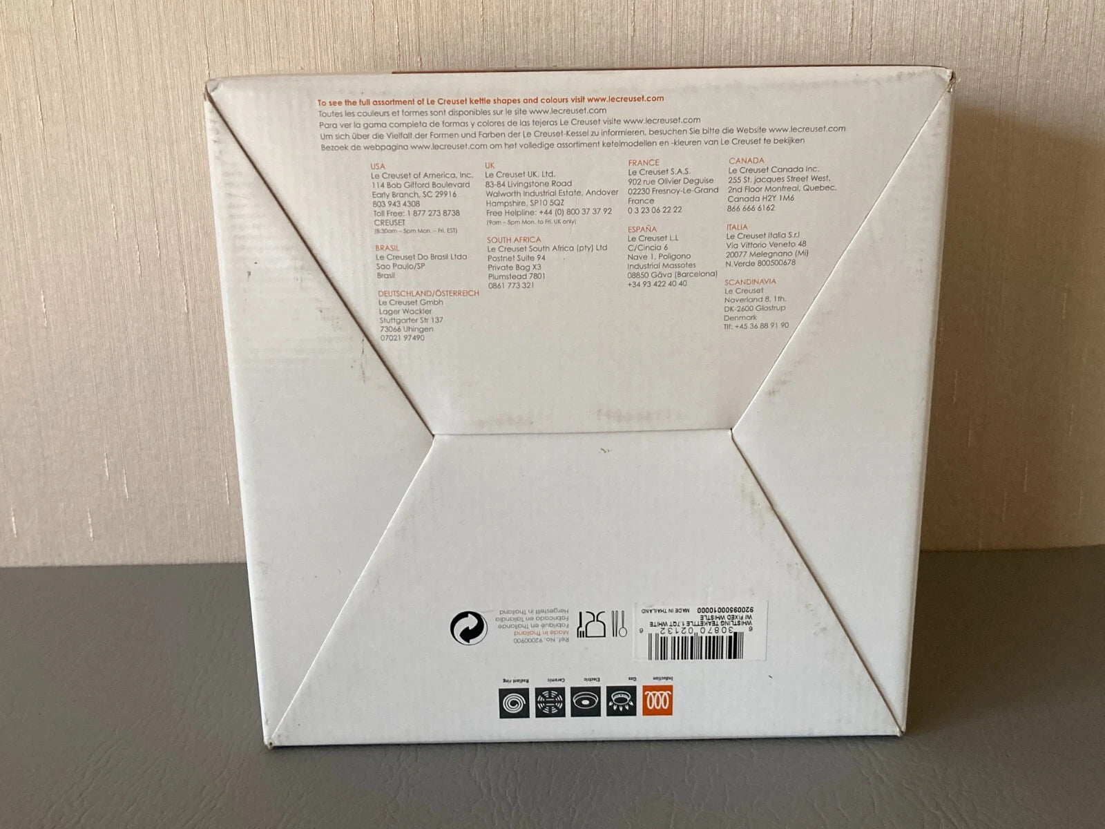 Le Creuset Whistling Tea Kettle 1.7 Qt White Enamel on Steel New