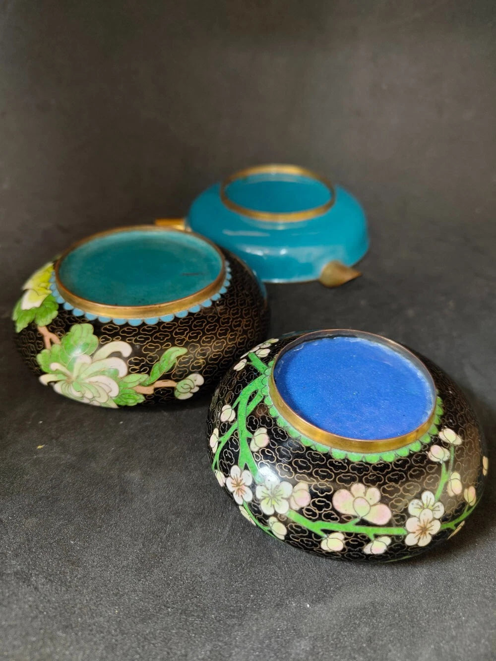 Chinese Vintage Cloisonne Bowl Cigarette stand Enamel Flowers Fine