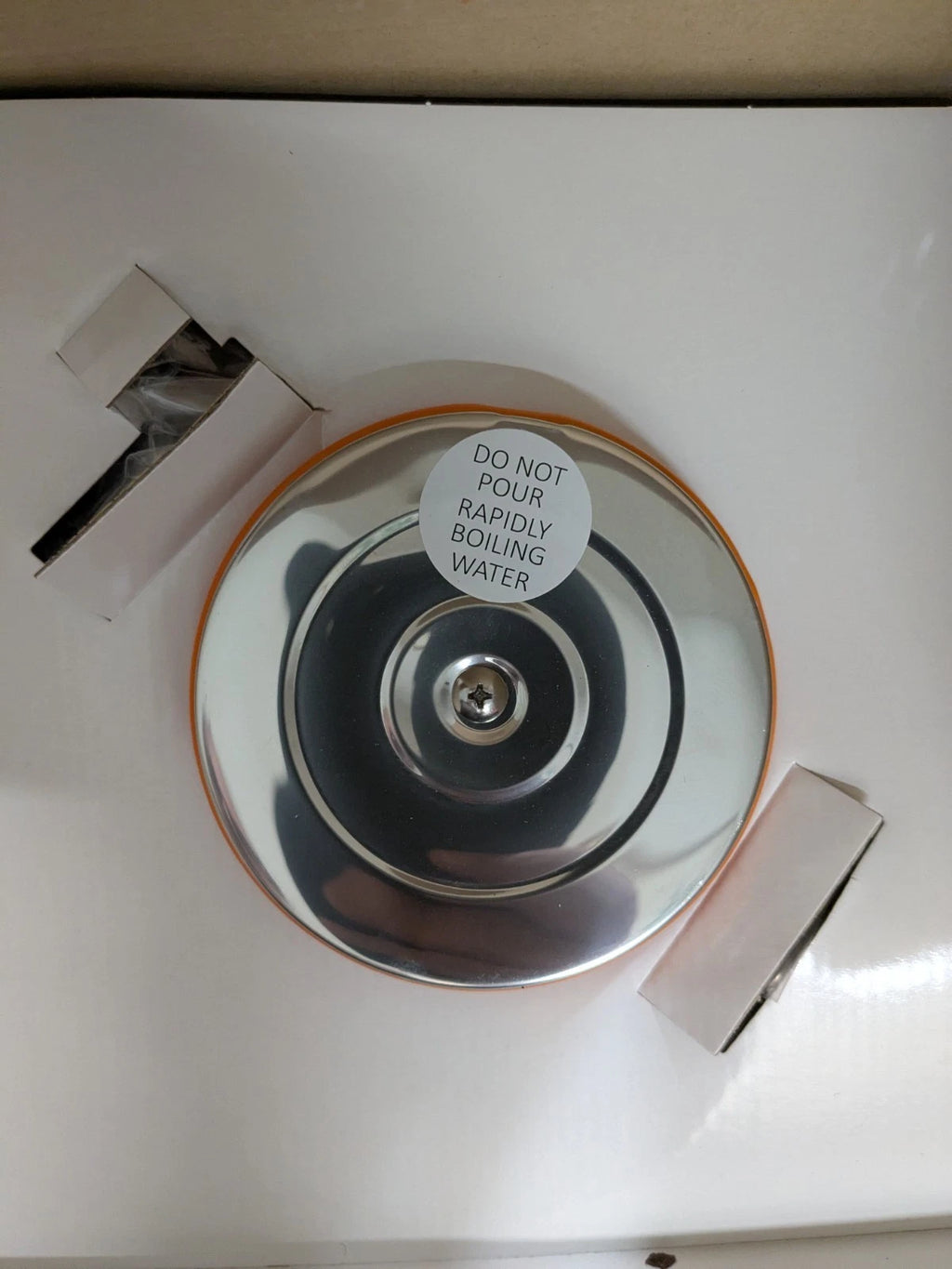 Le Creuset Enameled Whistling Tea Kettle Flame Orange 1.6 L 1.7 Qt New NIB