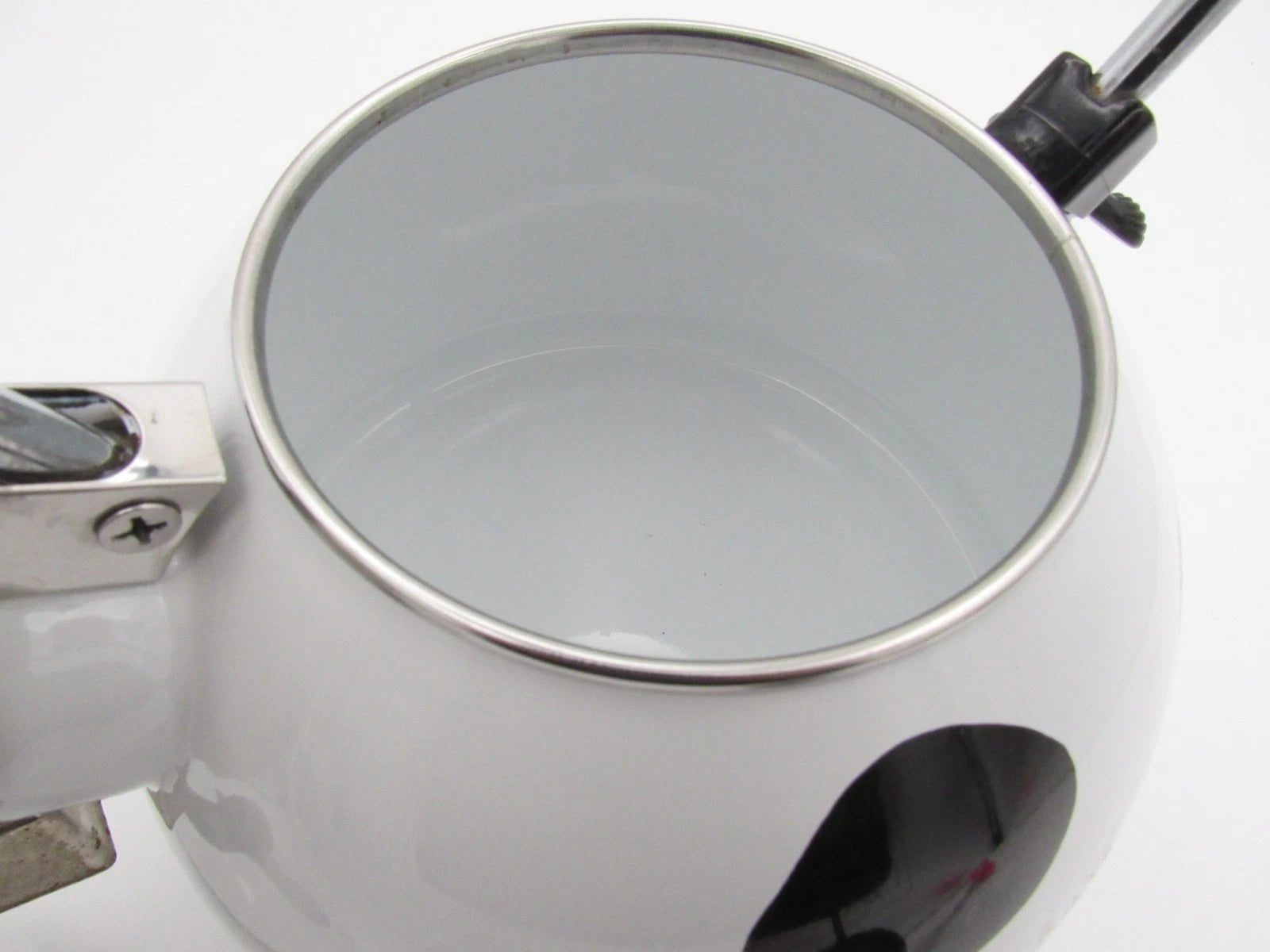 M Kamenstein Black White Cow Whistling Tea Kettle 2.5 qt from 1992