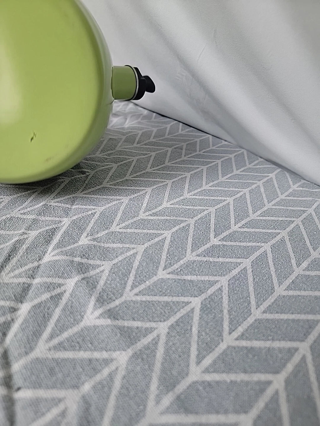 Copco Tea Kettle Avacodo Green 2 QT Whistling Stainless Steel Enamel Wilton