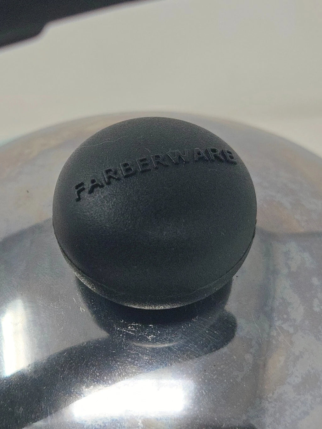 Farberware Luna Whistling Stovetop 2.5qt Tea Kettle Pot Turquoise Aqua Blue EUC