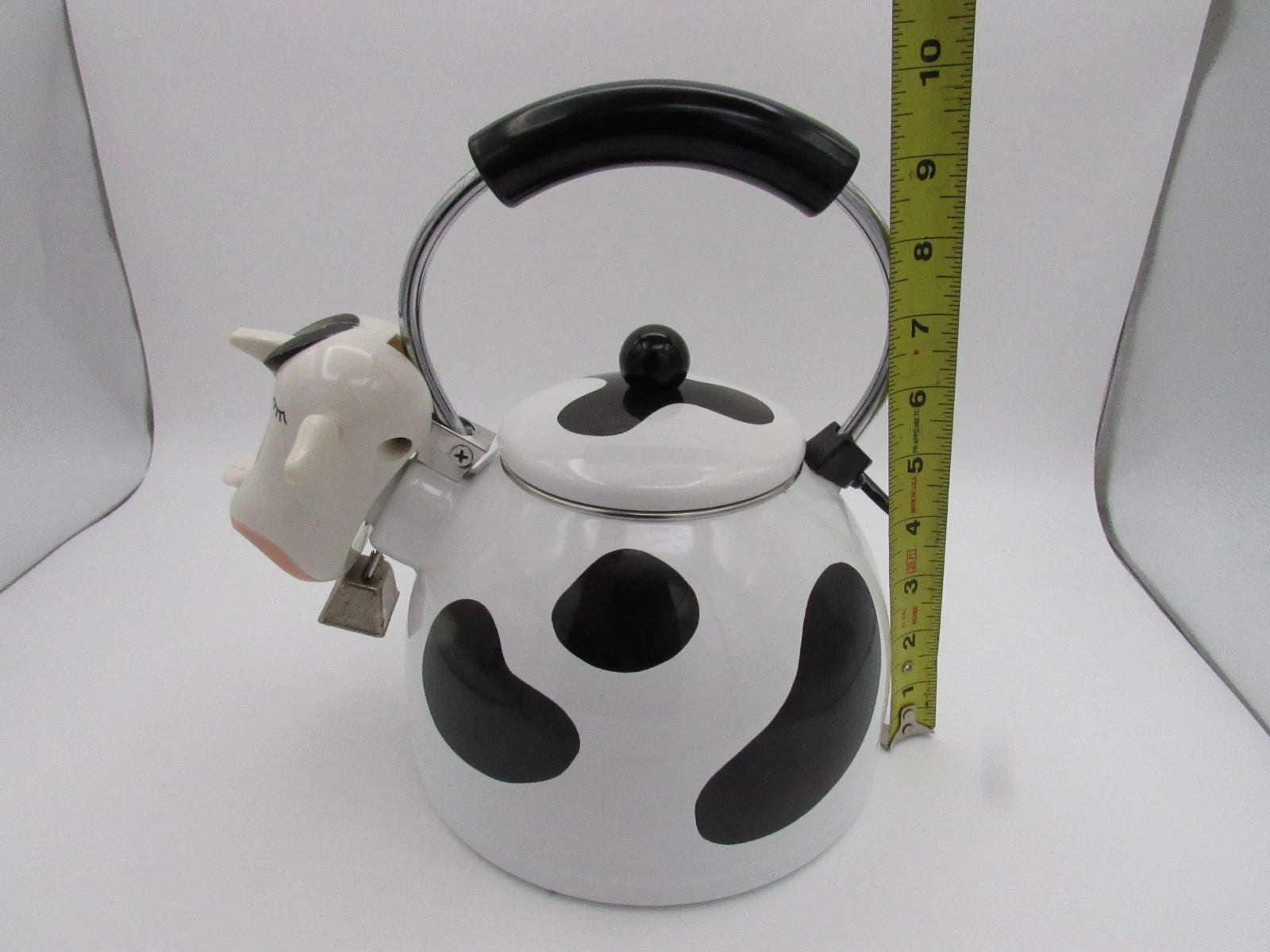 M Kamenstein Black White Cow Whistling Tea Kettle 2.5 qt from 1992