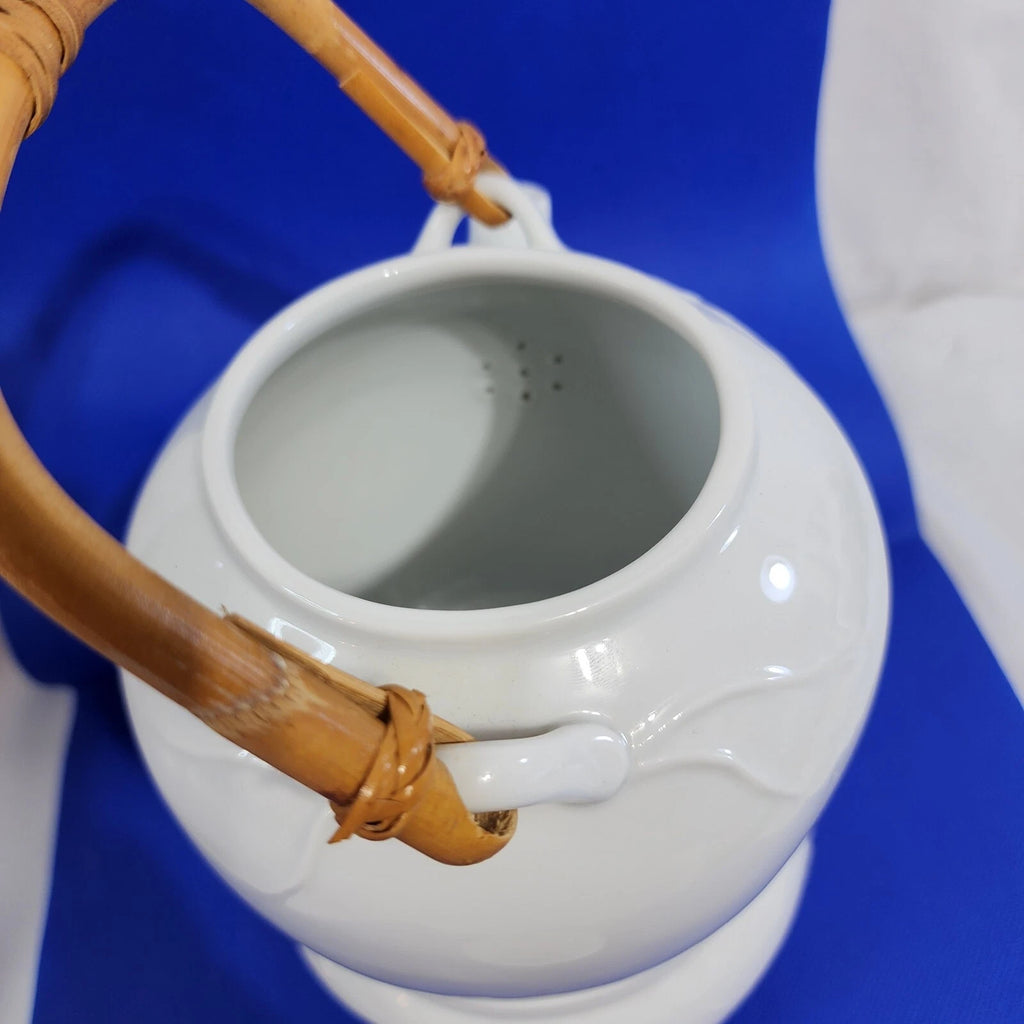 Laslo Mikasa Midori teapot with bamboo handle and tealight warming stand