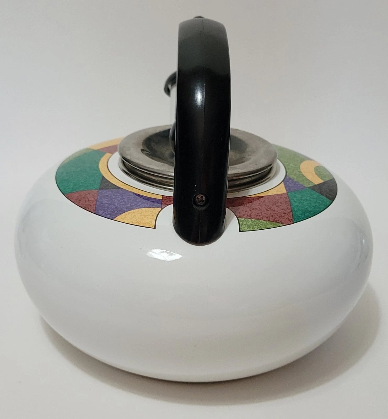 Studio Nova Impulse Enamel Whistling Tea Kettle (Boone Cuisine) AZ015